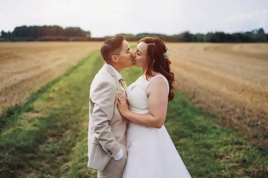 Un Mariage Rempli d'Émotions aux Voutes à Tournai